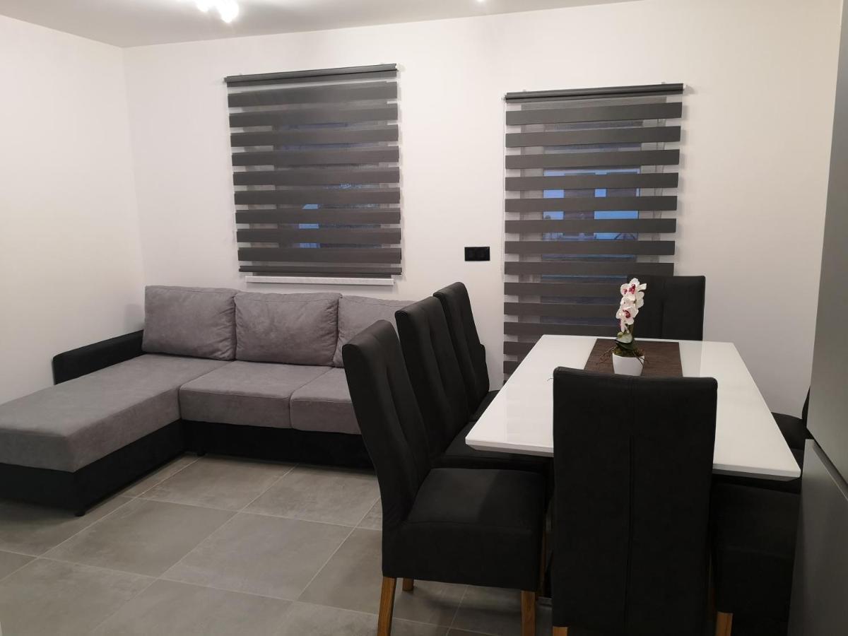 APP Mateo 6168 Apartment Catez ob Savi Exterior foto